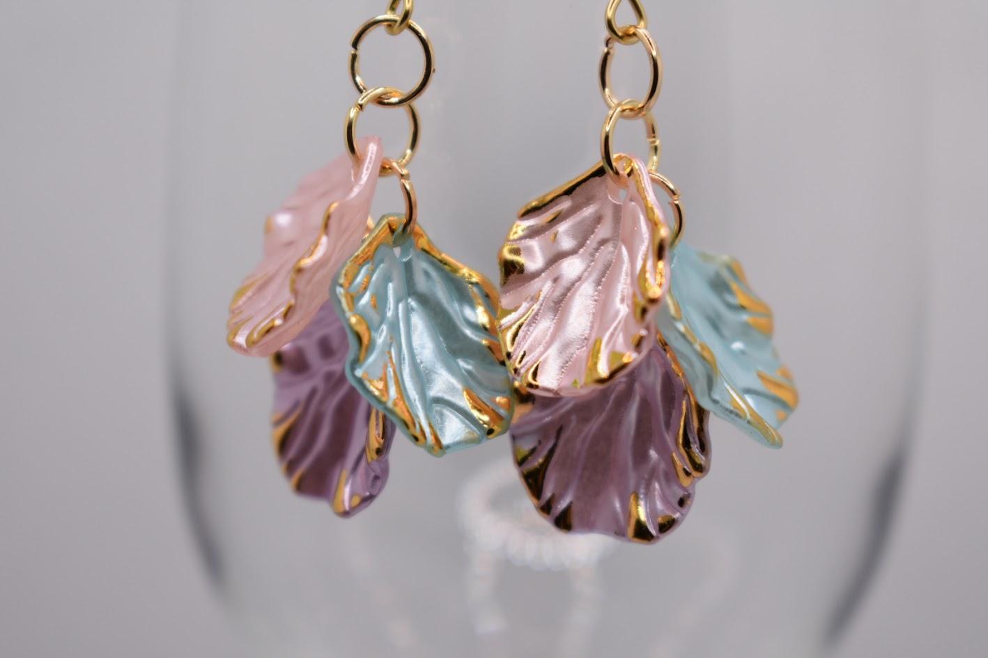 Merikaste trio värikäs