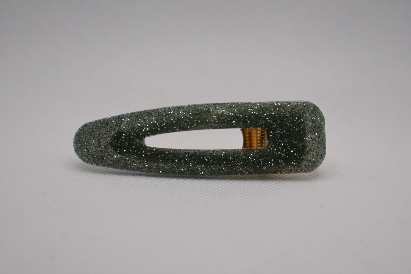 Hiuspinni Glitter metsä – käsintehdyt korvakorut, suomalainen design | Kalakettuu