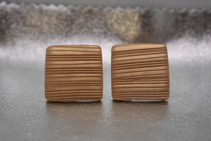 Neliö linja nappikorvakorut