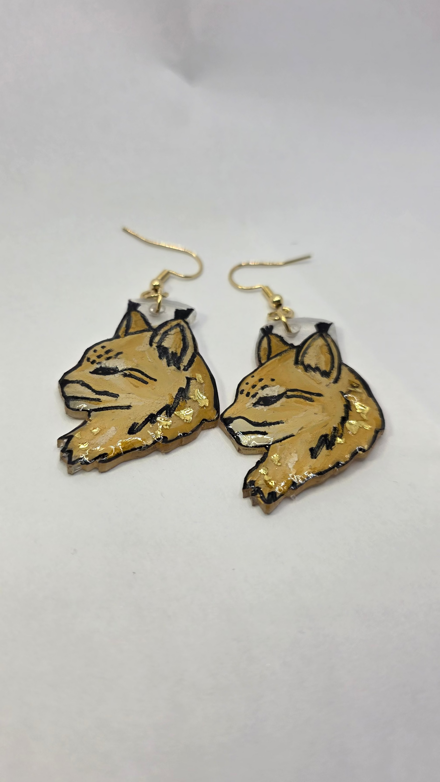 Ilveskorvakorut - Käsin maalattu