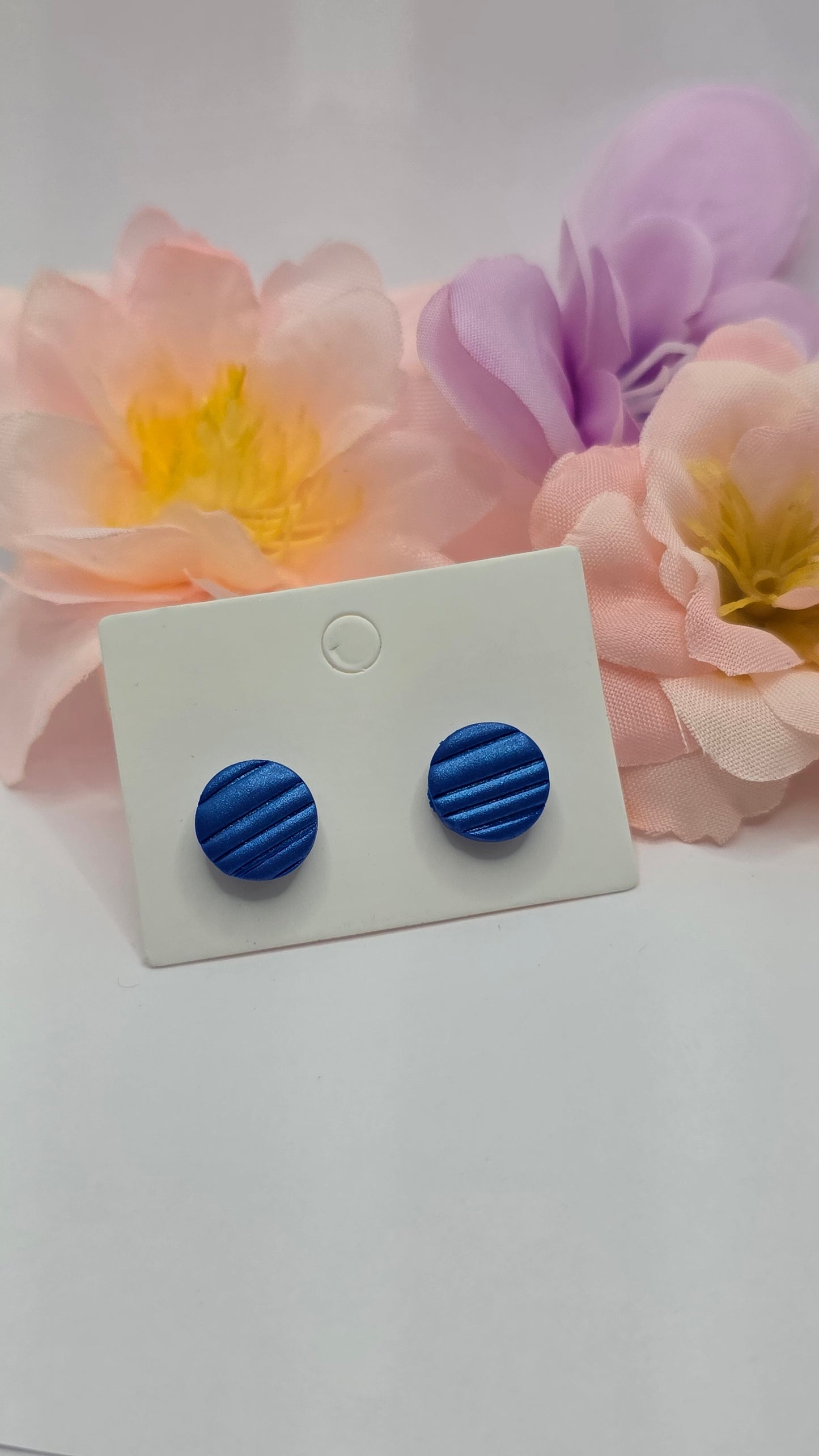 Stud earring